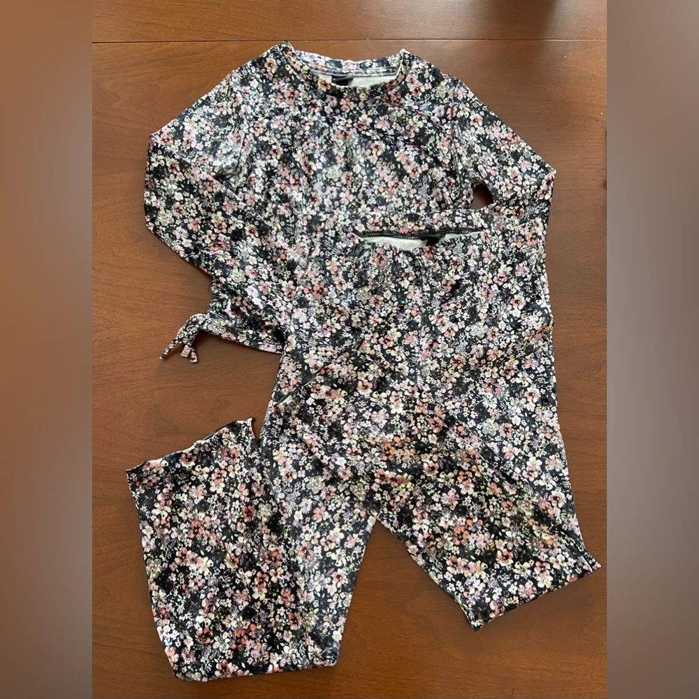 Kids Target Art Class Floral Velour Set